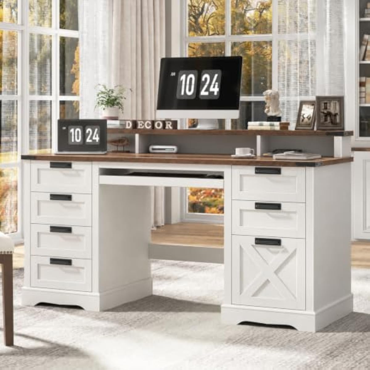Office Furniture Plus - 흰색과 갈색으로 마감된 60.62인치 크기의 고급스러운